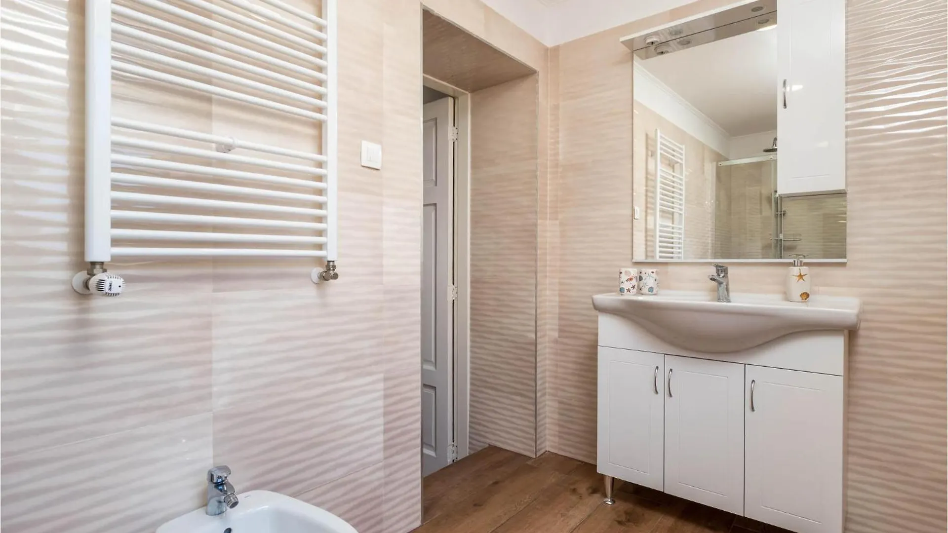 2 Bedroom Lovely Apartment In Ika