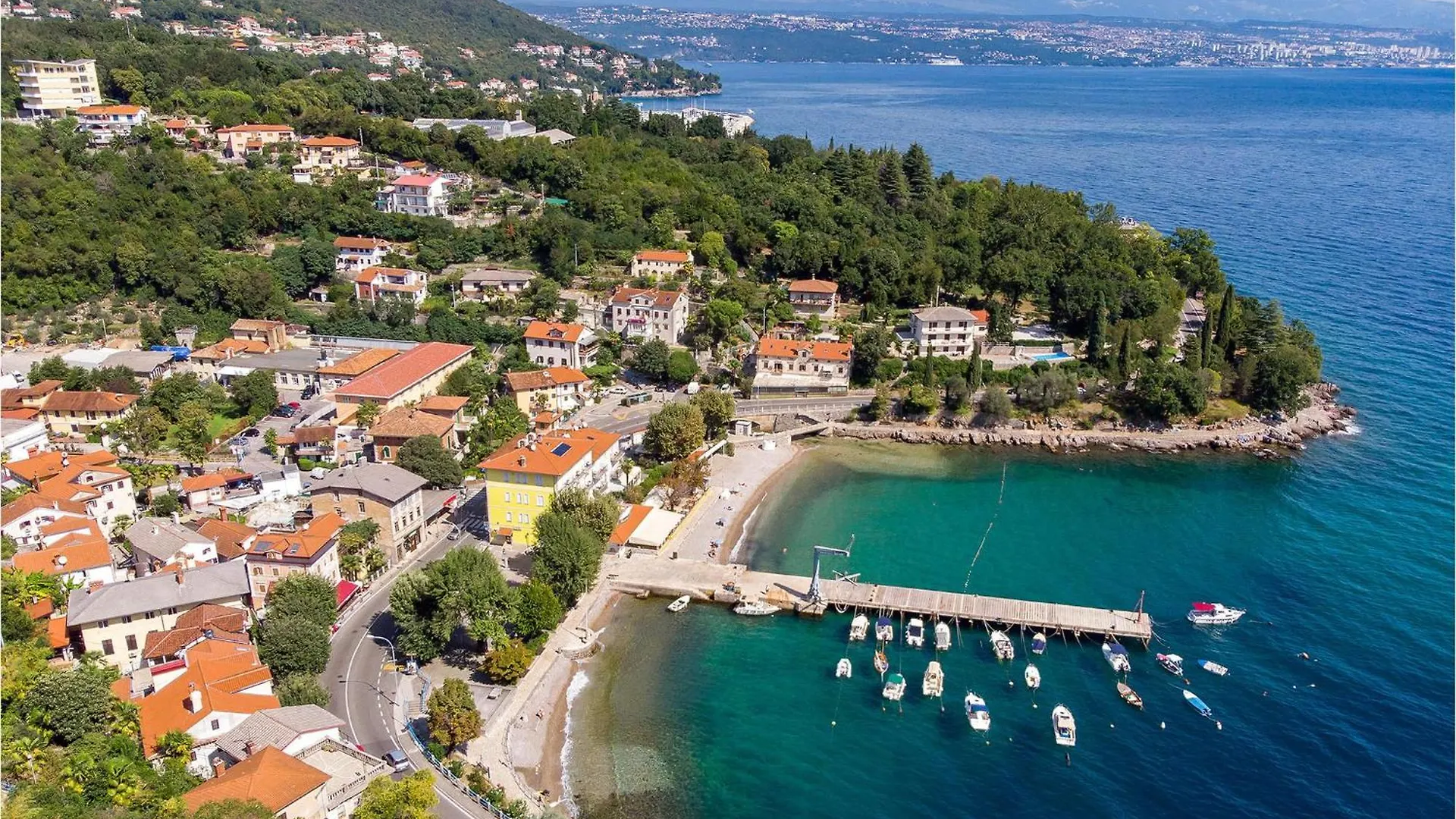 2 Bedroom Lovely Apartment In Ika