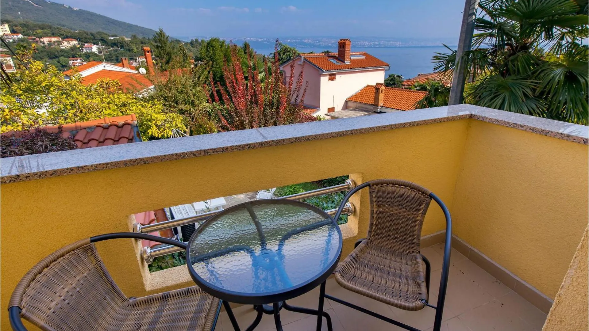2 Bedroom Lovely Apartment In Ika